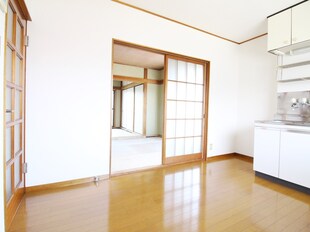 ＣＯＲＮＥＲ　ＨＯＵＳＥの物件内観写真